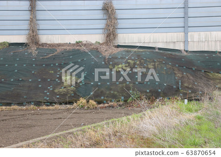 Weed protection sheet on national road 63870654