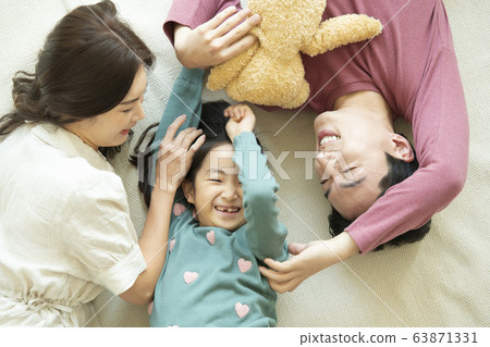 Family, man and woman, single 63871331