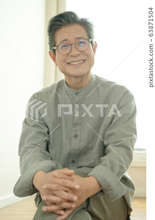 Lifestyle, man, elderly Lifestyle, man, elderly 63871504