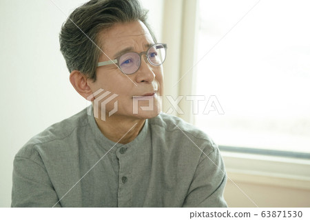 Lifestyle, man, elderly Lifestyle, man, elderly 63871530