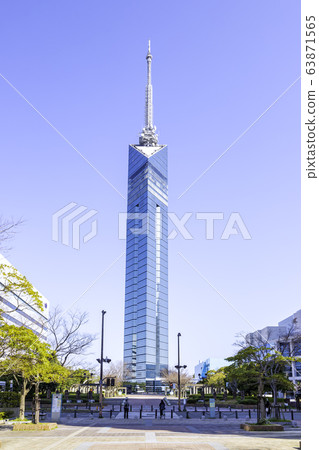 Beautiful Fukuoka Tower seen from Sazae Street 63871565
