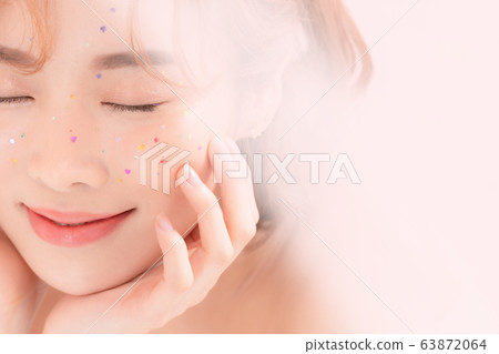 Woman Beauty Cutie Woman Beauty Cutie 63872064