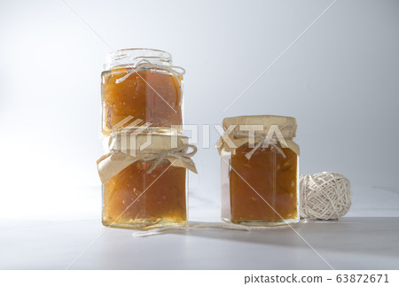 Hand made grapefruit sauce 63872671