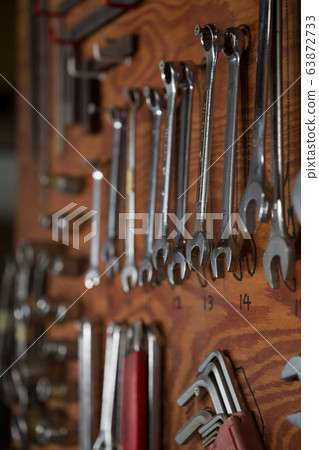 Tool shelf 63872733