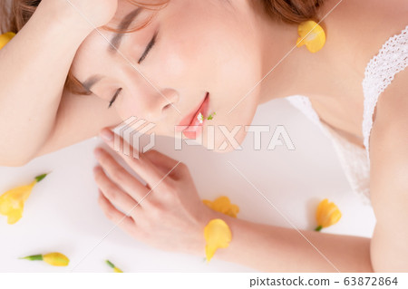 Woman Beauty Cutie Woman Beauty Cutie 63872864