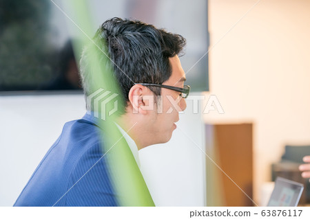 business man, 30, thirty 63876117