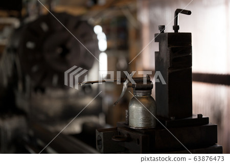 車床和油尺 車床和油尺 63876473