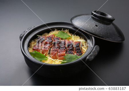 三三吃 三三吃 63883187