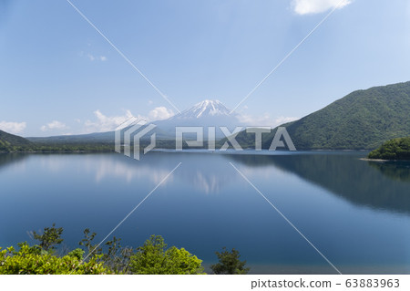 本栖湖 本栖湖 63883963