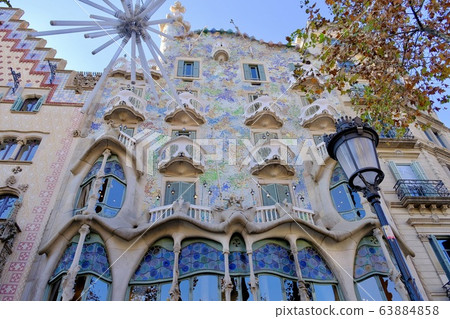 Casa Batlló 63884858