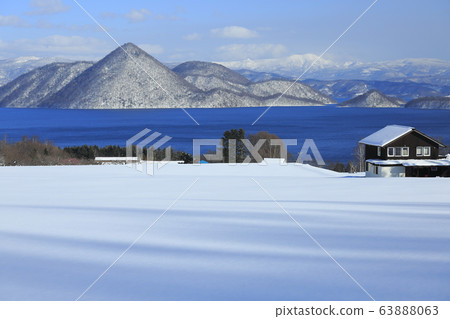 從築浦看洞爺湖和中島 63888063