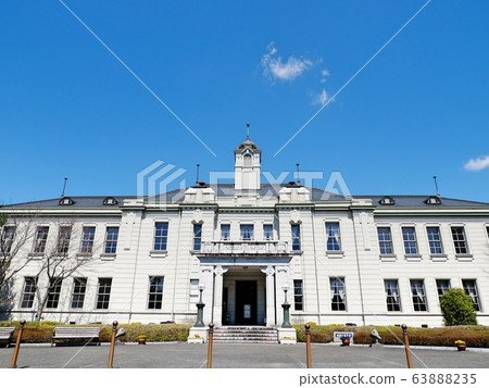 Former Yamaguchi Prefectural Assembly Building (front) 63888235