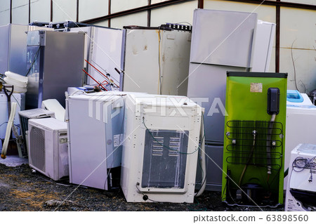 Bulky garbage 63898560