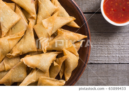 Traditional asian vegetarian food samosa Traditional asian vegetarian food samosa 63899433
