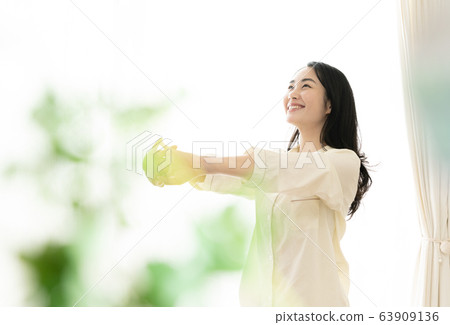 喚醒舒展的女人 63909136