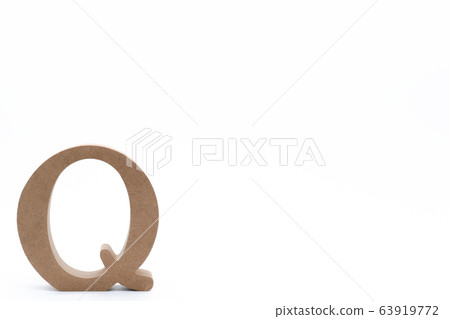 Q alphabet white background 63919772