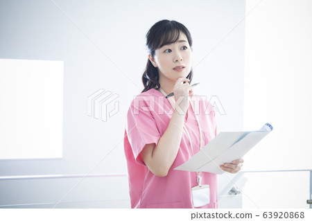 Women, Business, Work, Nurses, Doctors, Doctors, Medical Records Women, Business, Work, Nurses, Doctors, Doctors, Medical Records 63920868