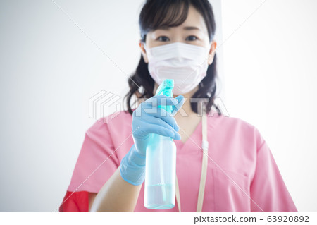 婦女，商業，工作，護士，醫生，醫生，醫療消毒 63920892