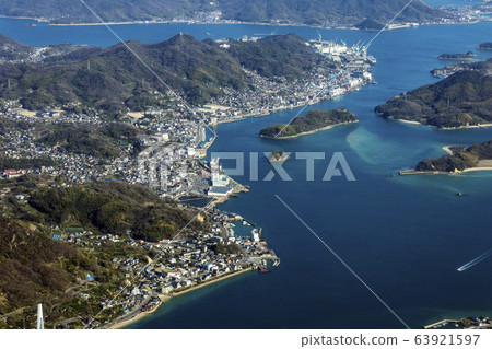 Aerial view of the center of Innoshima in Onomichi Aerial view of the center of Innoshima in Onomichi 63921597