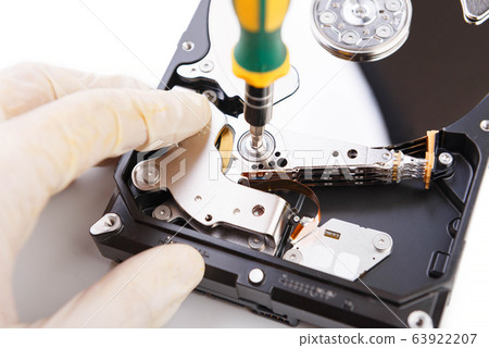 Internal computer hard drive repair in a specialized service center 63922207