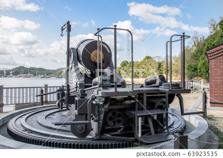 Rear of 28 cm howitzer replica Kojima, Imabari City, Ehime Prefecture 63923535