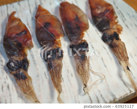 螢火蟲魷魚乾 63925117