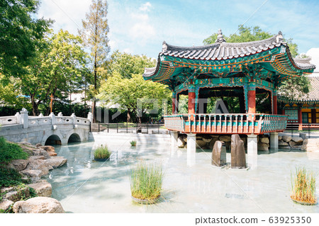Korean traditional pavilion and pond at Gyeongsang-gamyeong park in Daegu, Korea 63925350