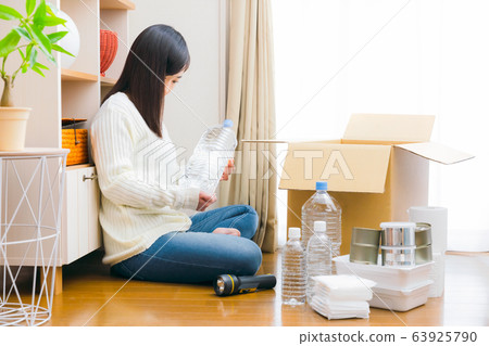 Disaster stockpile PET bottle drinking water Copy space Disaster stockpile PET bottle drinking water Copy space 63925790