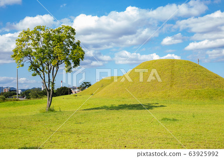 Royal tomb ancient ruins in Gyeongju, Korea 63925992