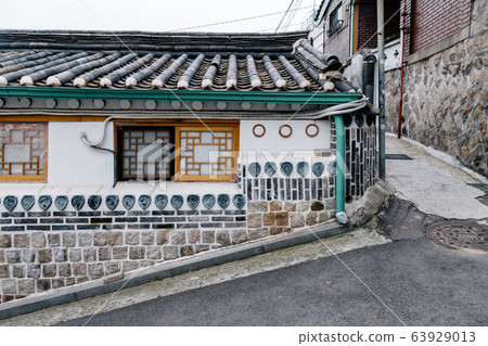 Bukchon Hanok Village, Traditional architecture in Seoul, Korea 63929013