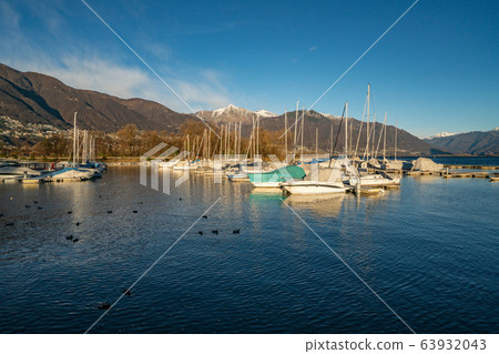 Day view of Ascona port 63932043