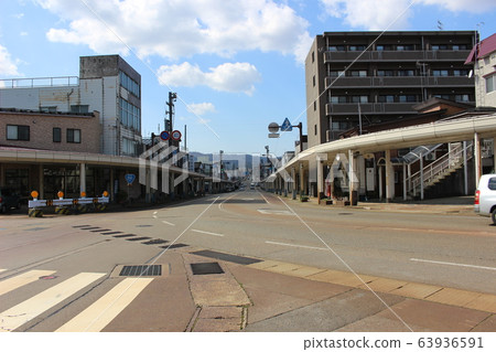 新潟縣小谷市的購物街 新潟縣小谷市的購物街 63936591