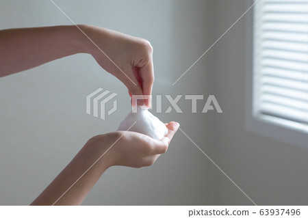 沐浴泡沫洗臉手洗 63937496