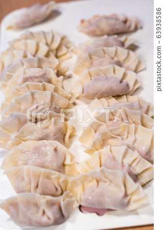 手工製作的餃子 手工製作的餃子 63938586
