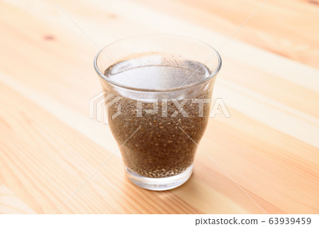 Chia seed Chia seed 63939459