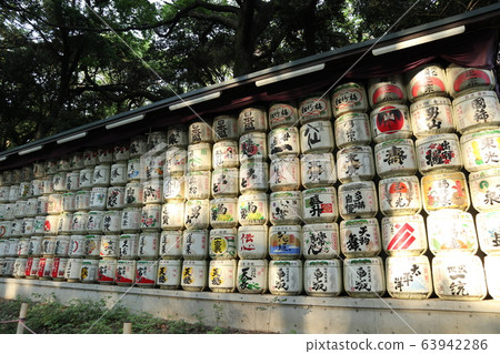 Meiji Jingu shrine barrel 63942286