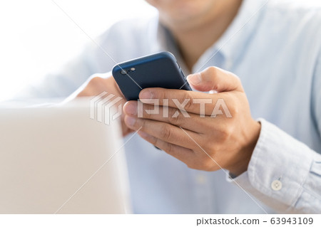 男性智能手機PC 63943109