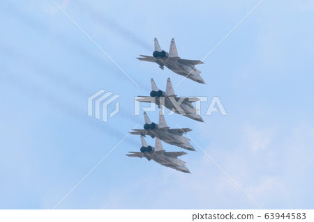 MiG-31 Foxhound formation flight MiG-31 Foxhound formation flight 63944583