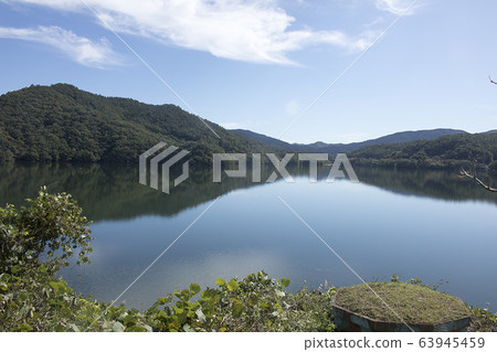 湖 湖 63945459