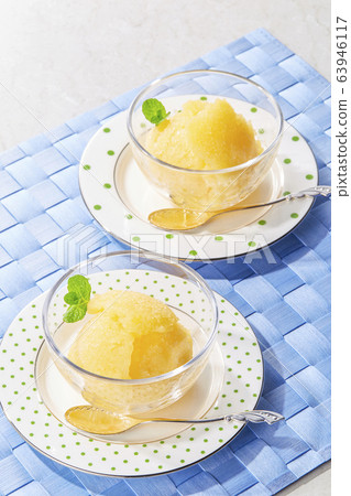 橙色果子露 63946117