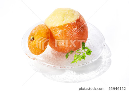 Whole orange sorbet 63946132