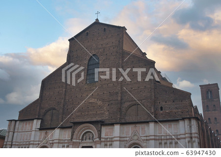 Piazza Maggiore 63947430