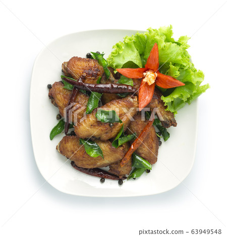 Fried Chicken Wing with Thai Herbs Dried 63949548