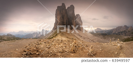 Mountain ridge view of Tre Cime di Lavaredo, South Mountain ridge view of Tre Cime di Lavaredo, South 63949597