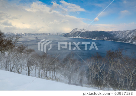 北海道冬季摩週湖 63957188