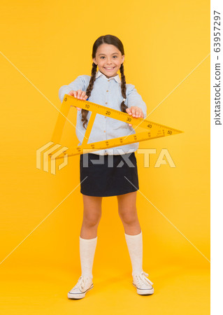 A triangle has three sides and three angles. A triangle has three sides and three angles. 63957297