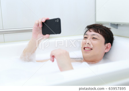Bath (mobile smartphone bathroom bathroom lifestyle beauty beauty dad bathtub Japanese) 63957895