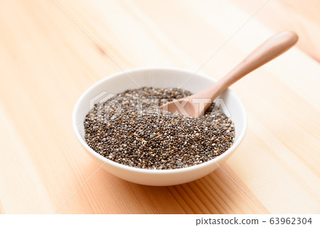 Chia seed 63962304