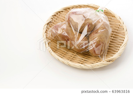 深紅色土豆泥袋 深紅色土豆泥袋 63963816