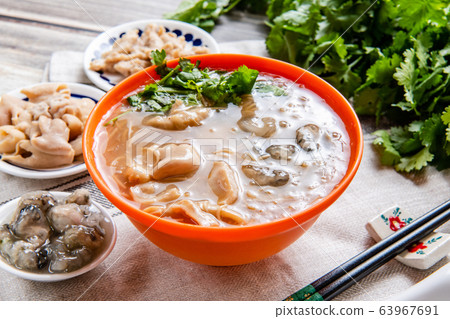 台灣麵條，台灣麵條，大腸麵條，大腸麵條，大腸，牡蠣，牡蠣面 63967691